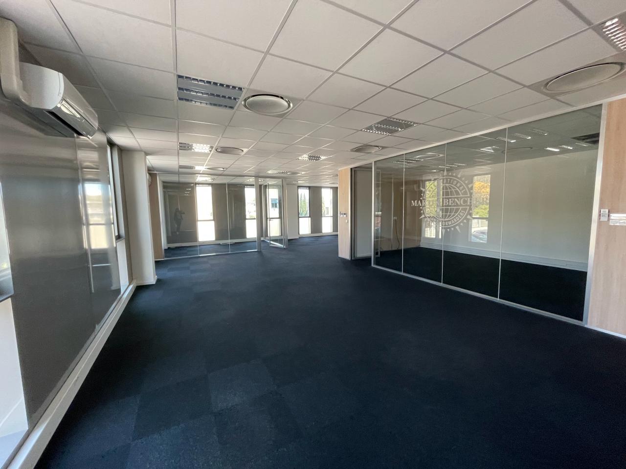 Bureau Marseille 175m² Location bureau Marseille Bouches-du-Rhône OLBUR2421797 2